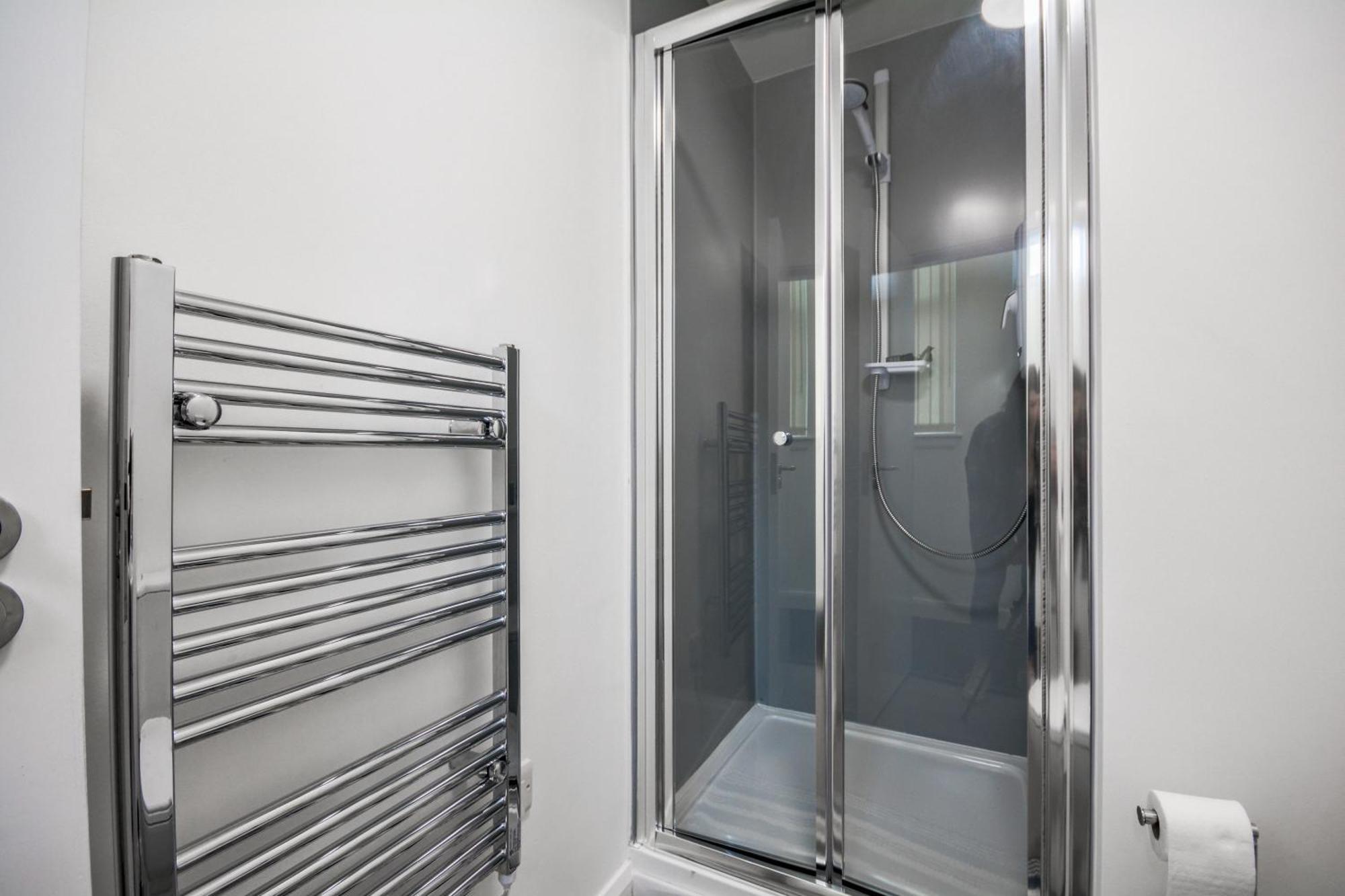 Stylish Suite With Free Parking 曼彻斯特 外观 照片